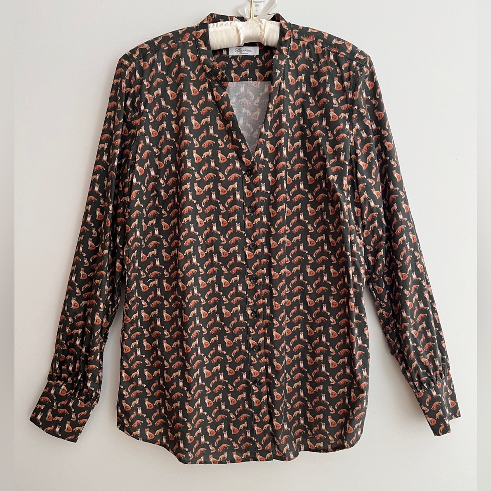 STENSTROMS Long Sleeve Button Front Shirt Split Neck Fox Pattern Feminine Fit